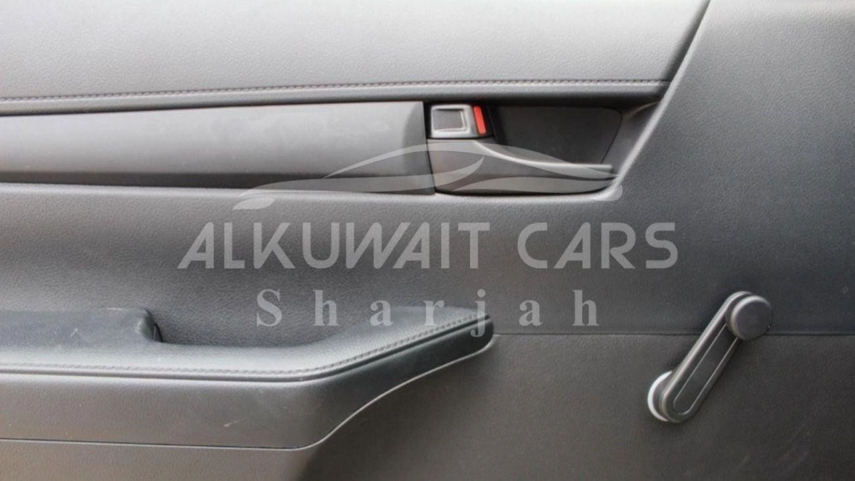 Toyota Hilux Basic 2.4D MT - MY2025-13-0