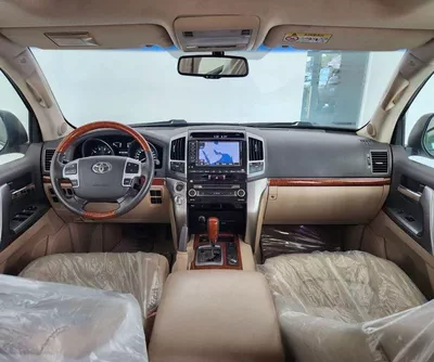 Toyota Land Cruiser VXR V8 5.7-8CYL FULL OPTION EXCELLENT CONDITION-6