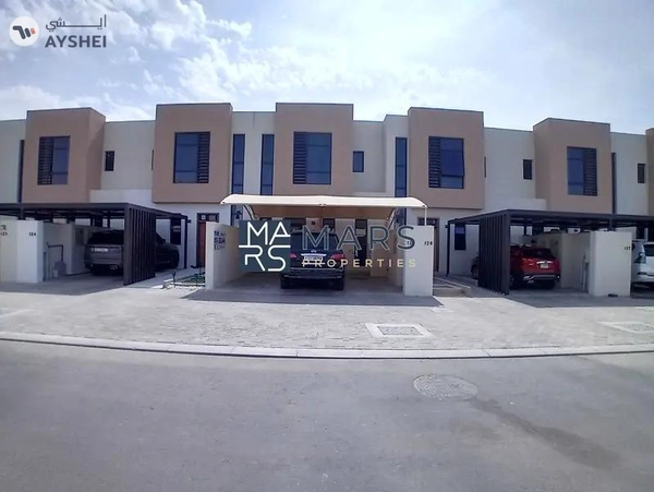 Modern Family Living | Townhouse with Premium Amenities