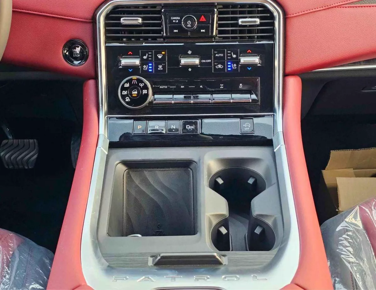 Nissan Patrol LE PLATINUM TURBO DUAL TONE || 3.5 V6 PETROL / FULL OPTION WITH RR ENTERTAINMENT SCREEN-21-0