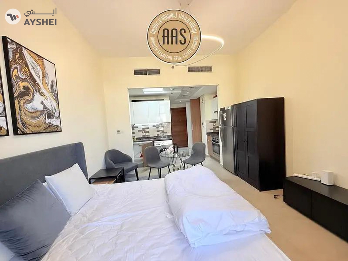 Chiller Free ||Fully Furnished Studio for Rent || Near Metro Station-4-4