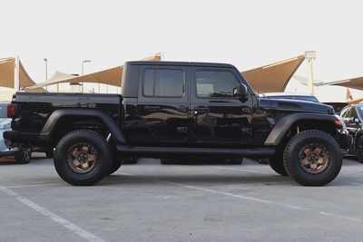 2020 Jeep Gladiator Sport - American Specs - Off-Road Ready-5