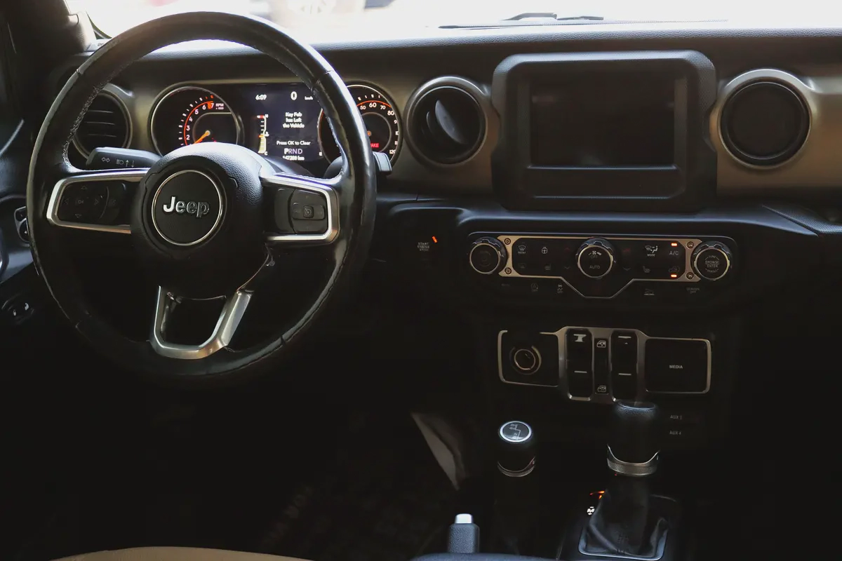 2020 Jeep Gladiator Sport - American Specs - Off-Road Ready-15-15