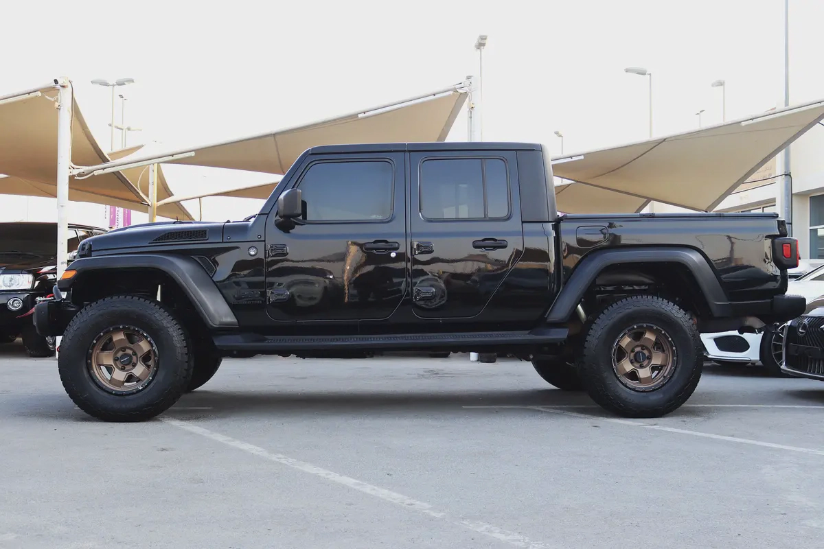 2020 Jeep Gladiator Sport - American Specs - Off-Road Ready-3-3
