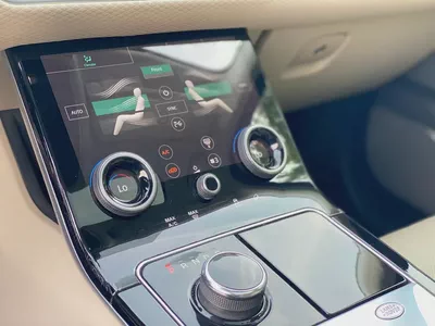 RANGE ROVER (2019) //VELAR//GCC//ORIGENAL PAINT//FULL OPTION//GOOD CONDITION//-14
