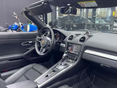 Porsche 718 Boxster STANDARD Std 2.0L A/T-17