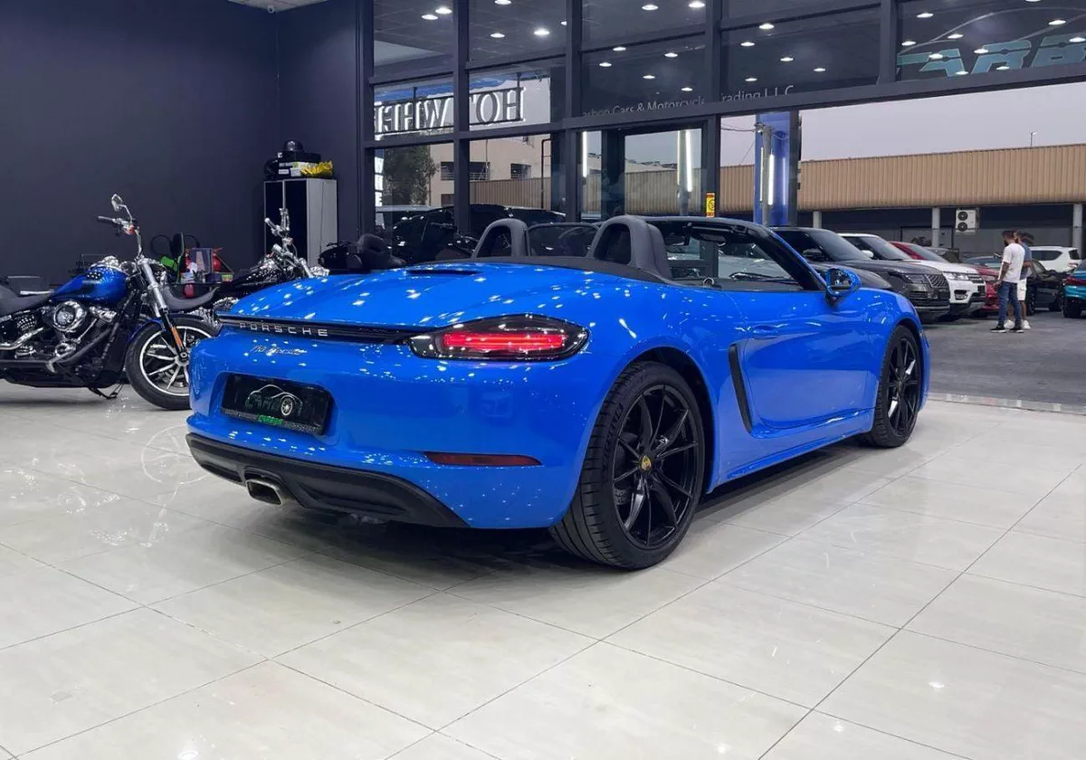 Porsche 718 Boxster STANDARD Std 2.0L A/T-10-0