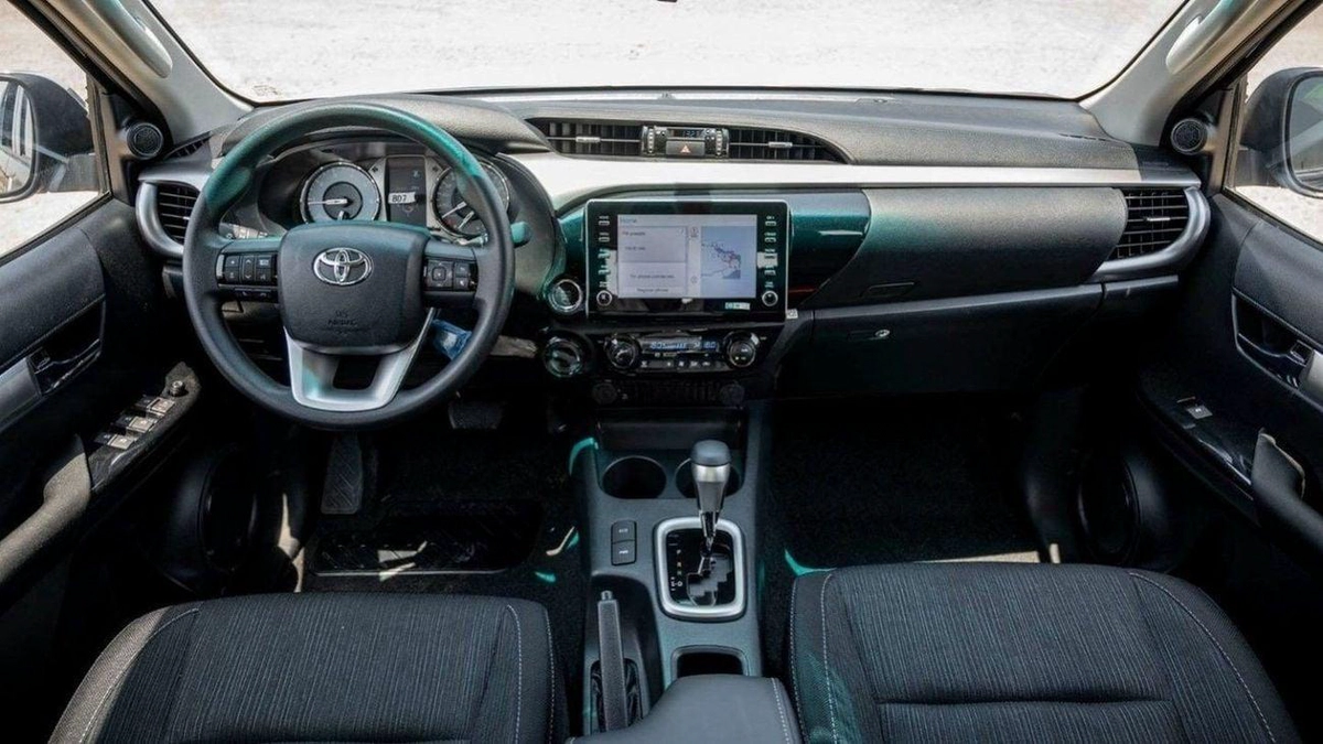 Toyota Hilux SGLX Toytoa hilux 2.4L SR5 full optin export only-11-0