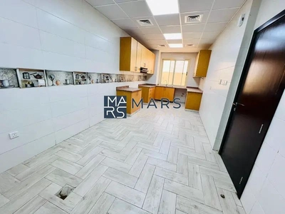 Spacious | Luxury | 4BR Villa | Prime Location | Heart of Sharjah-25