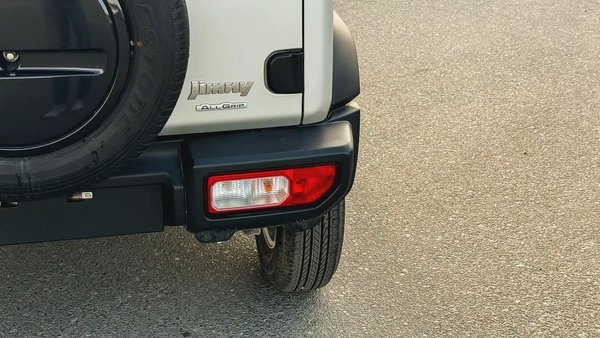 Suzuki Jimny GL AT 2026 (GCC Specs) 1.5L - Brand New 5 Doors