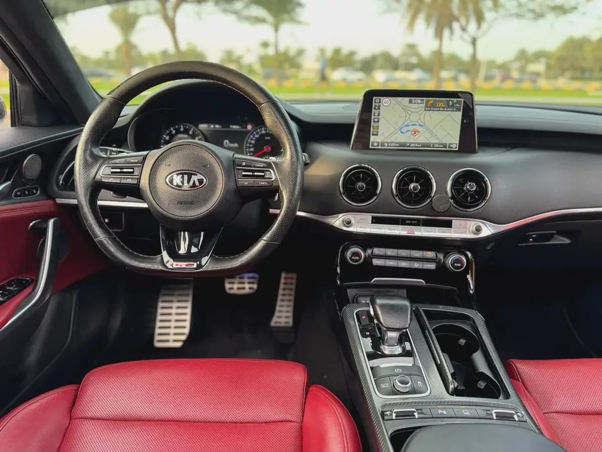 KIA STINGER MODEL 2020 GCC SPACE FULL OPTION-13-13