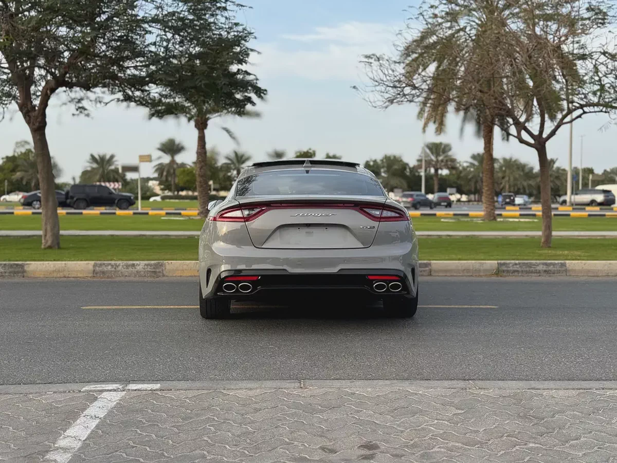 KIA STINGER MODEL 2020 GCC SPACE FULL OPTION-15-15