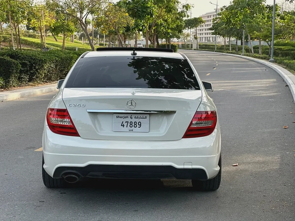 Mercedes-Benz C-Class C250 2012 - American Specs