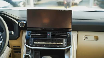 2026 / Toyota Land Cruiser VXR 3.5L HYBRID GCC Specs-14