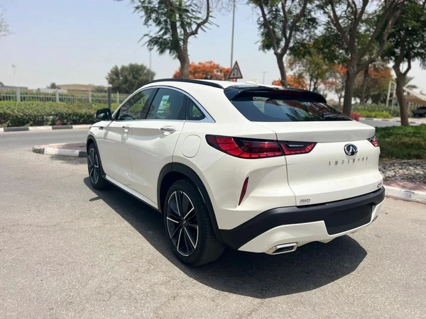 Infiniti QX55