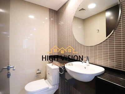 RAK Tower, Marina Square, Al Reem Island, Abu Dhabi-5