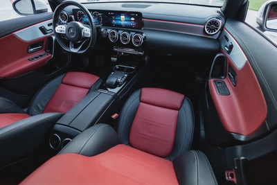 Mercedes-Benz CLA 250-11
