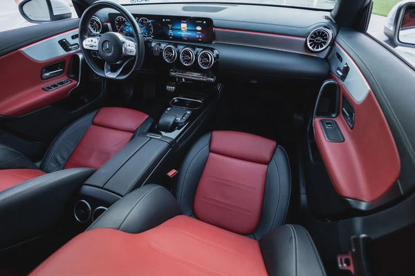 Mercedes-Benz CLA 250