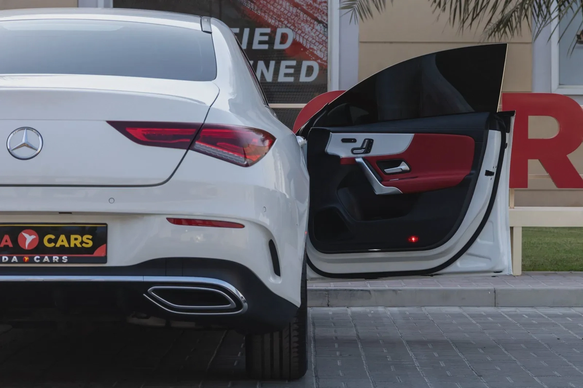 Mercedes-Benz CLA 250-6-6