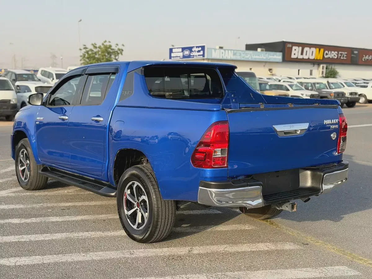 Toyota Hilux TRD 2018 V6 4.0L - GCC Specs - Full Option-In Excellent Condition-11-11