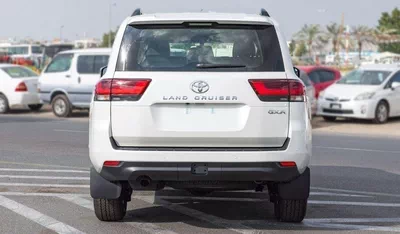 Toyota Land Cruiser GXR LC300 GXR 3.3D AT MY2024 – WHITE-4