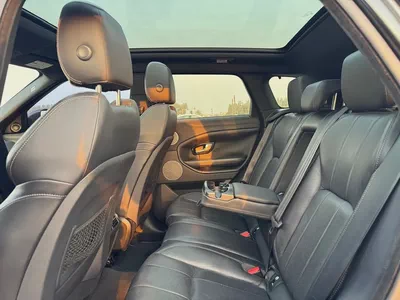Range Rover evoque Canada spec accident free excellent condition-10