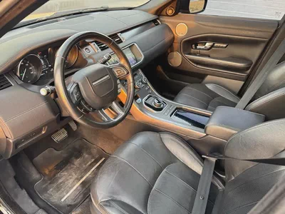 Range Rover evoque Canada spec accident free excellent condition-8