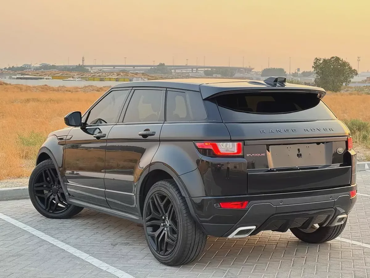 Range Rover evoque Canada spec accident free excellent condition-4-4