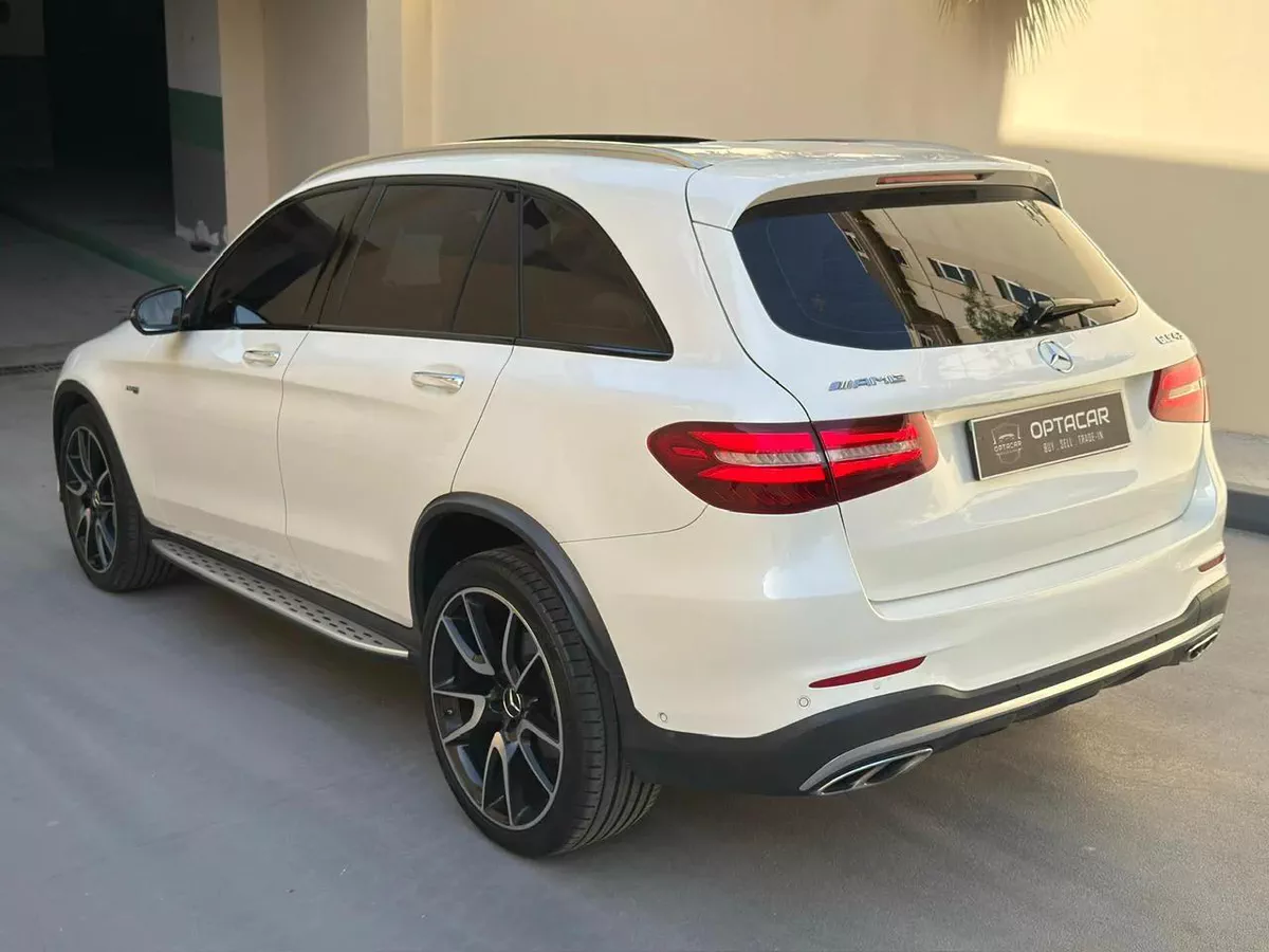 Gulf Specs 2017 MERCEDES GLC43 AMG 4Matic Bi-Turbo 3.0Litre V6-1-1