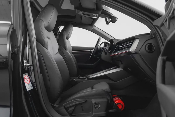 1,999 AED / 60 months | 0% DP | 2023 Audi A3 35TFSi / Audi Warranty and Service Contract