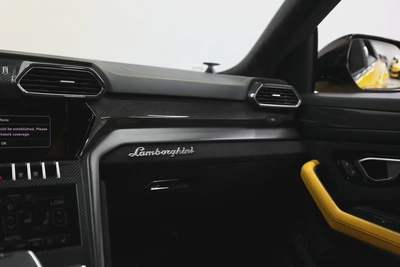 Lamborghini Urus-12