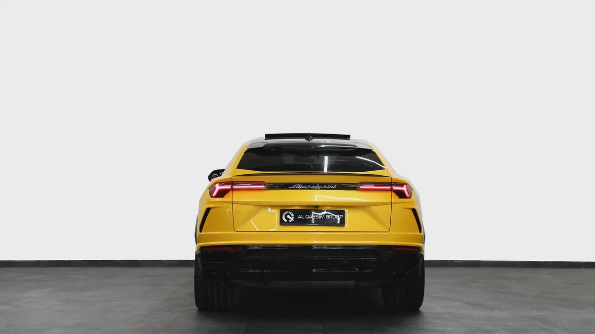 Lamborghini Urus-4-4