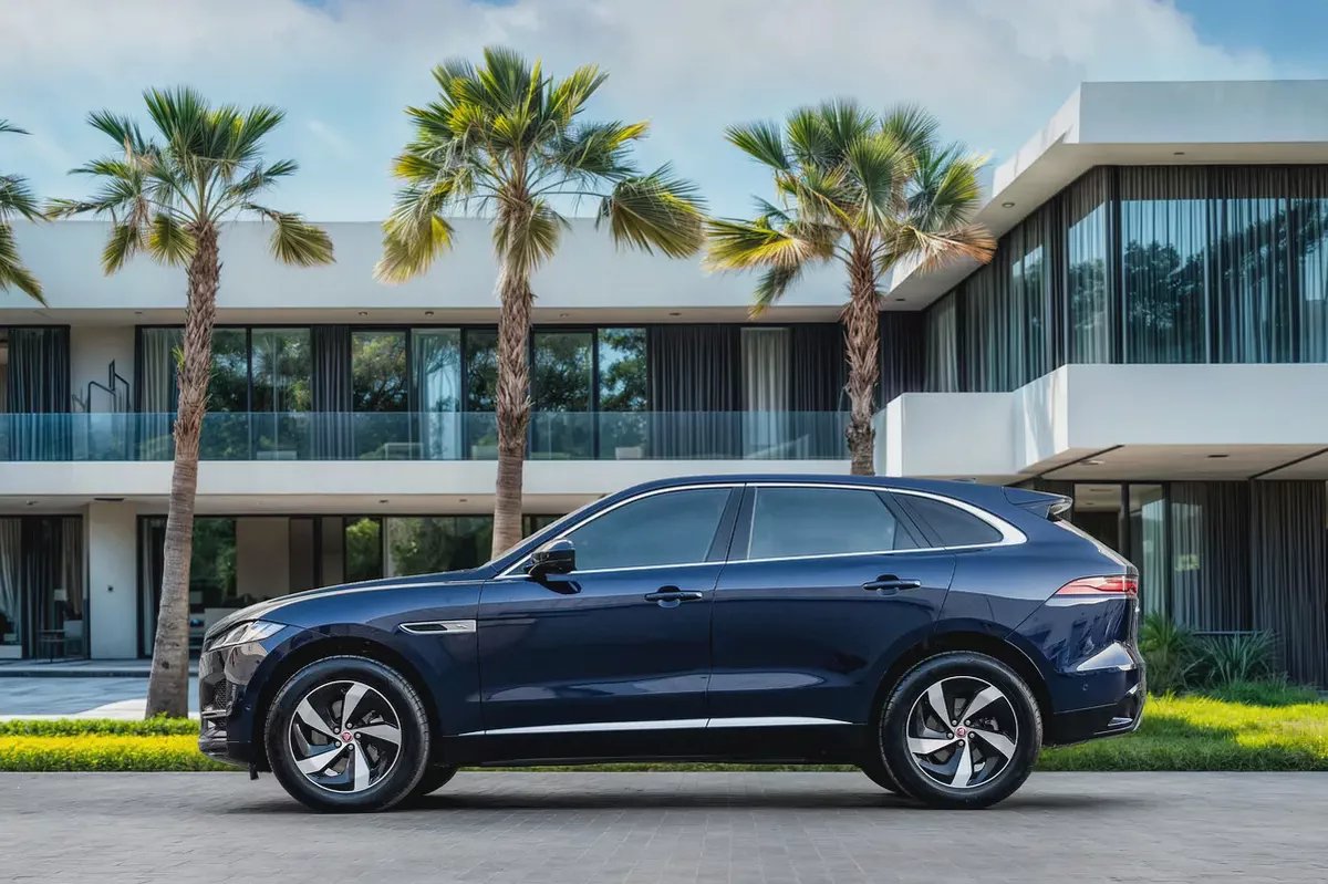 2,253 P.M |  F-Pace S | 0% Downpayment | Perfect Condition!-1-1