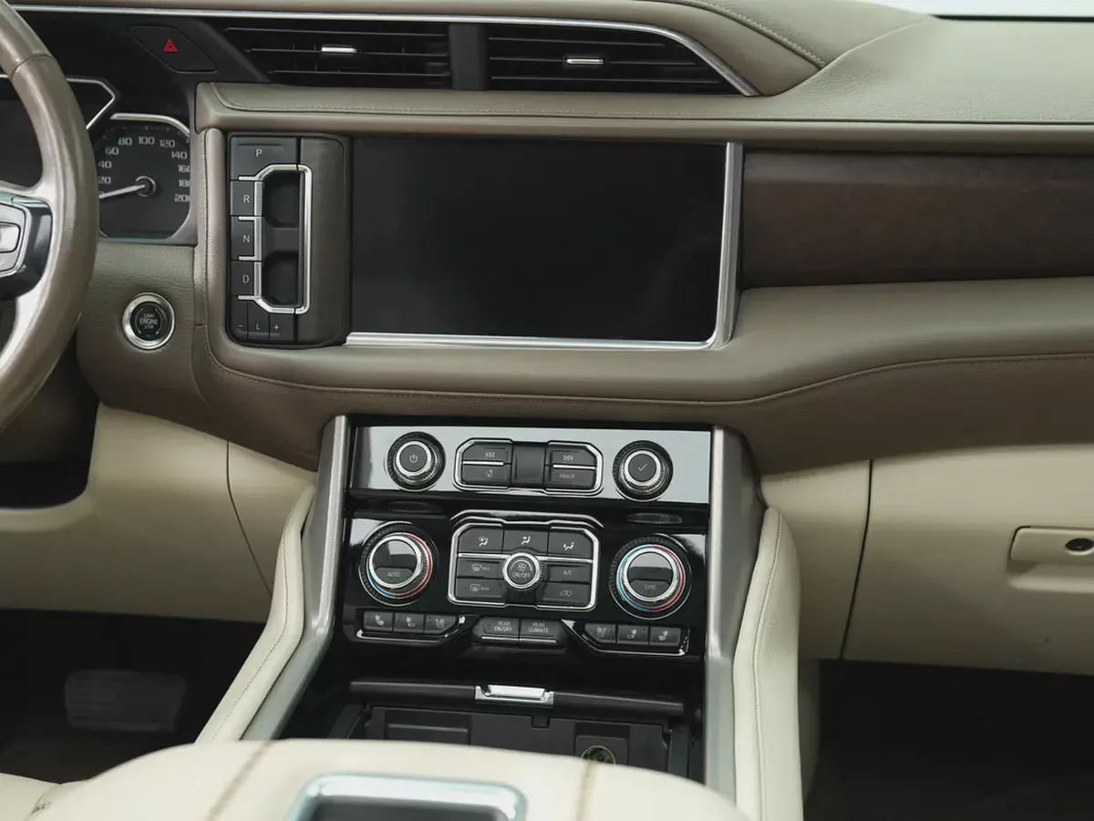 2021 GMC Yukon Denali | GCC Specs | | 4WD | Full Size SUV-11-11