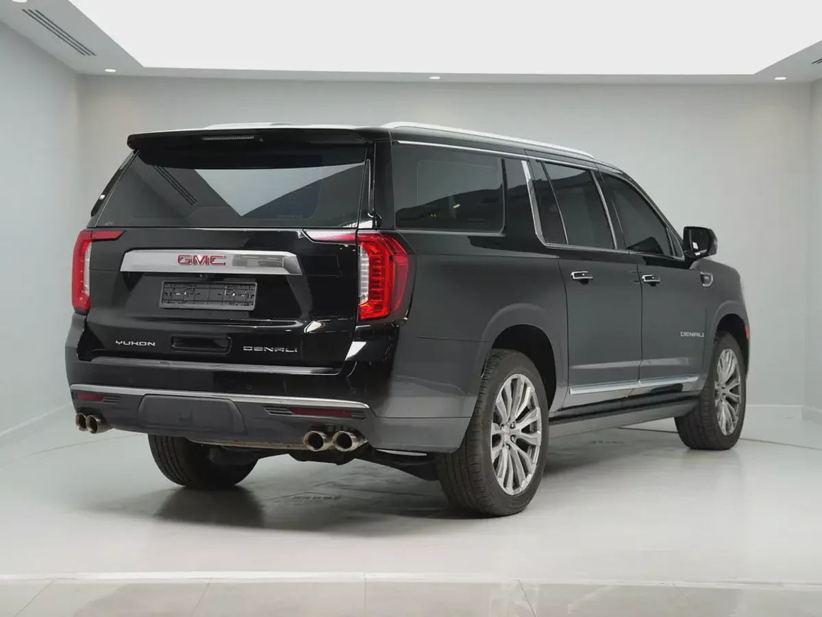 2021 GMC Yukon Denali | GCC Specs | | 4WD | Full Size SUV-5-5
