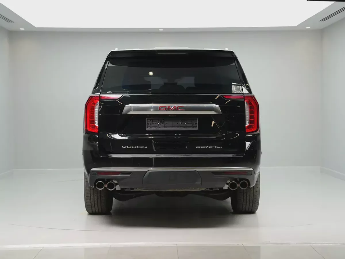 2021 GMC Yukon Denali | GCC Specs | | 4WD | Full Size SUV-6-6