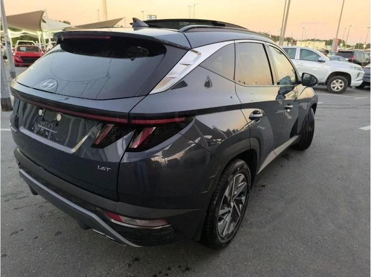 Hyundai Tucson Comfort Hyundai Tucson 1.6L Turbo 2022-3-0