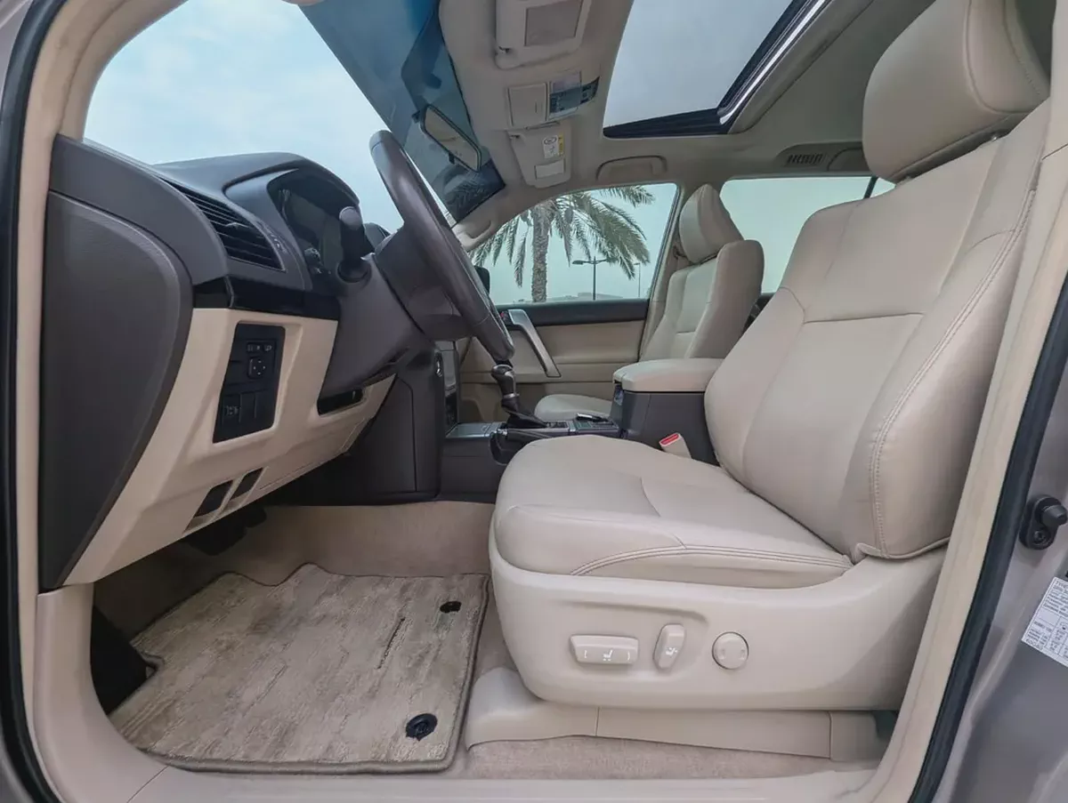 Toyota Prado 2022 TXL GCC Specs V6 4.0L Excellent Condition-11-11