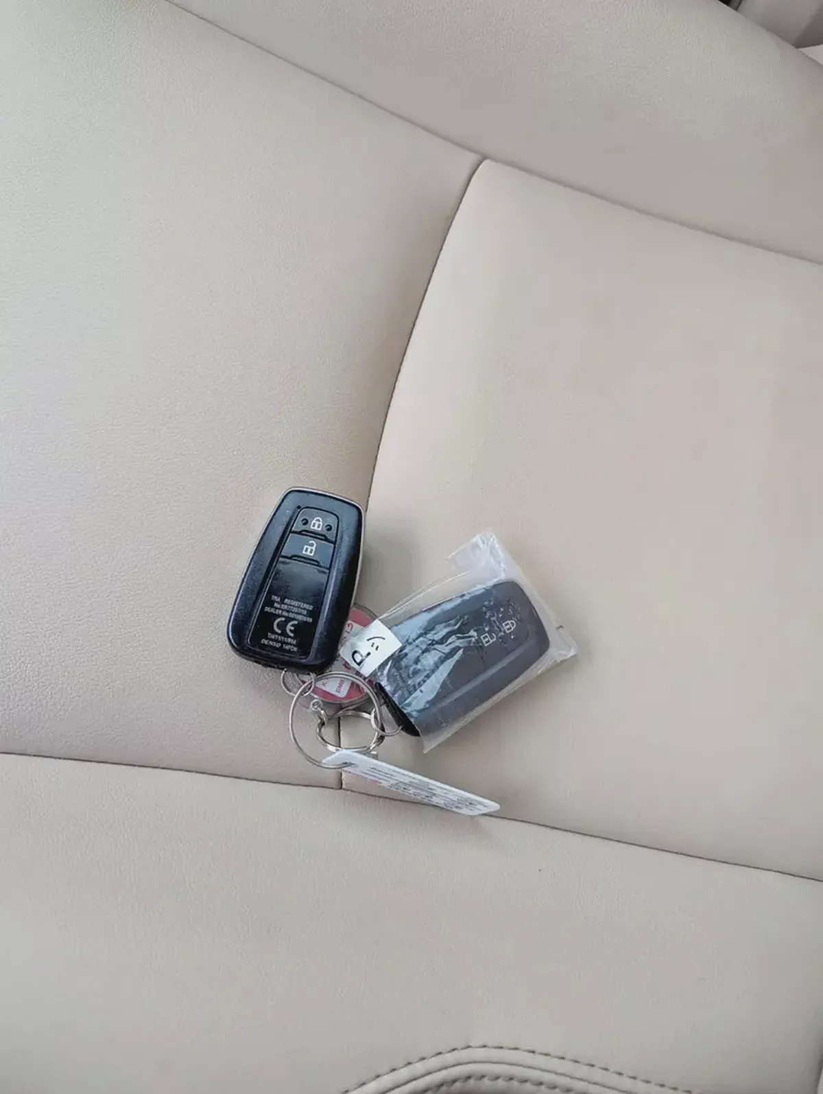 Toyota Prado 2022 TXL GCC Specs V6 4.0L Excellent Condition-18-18