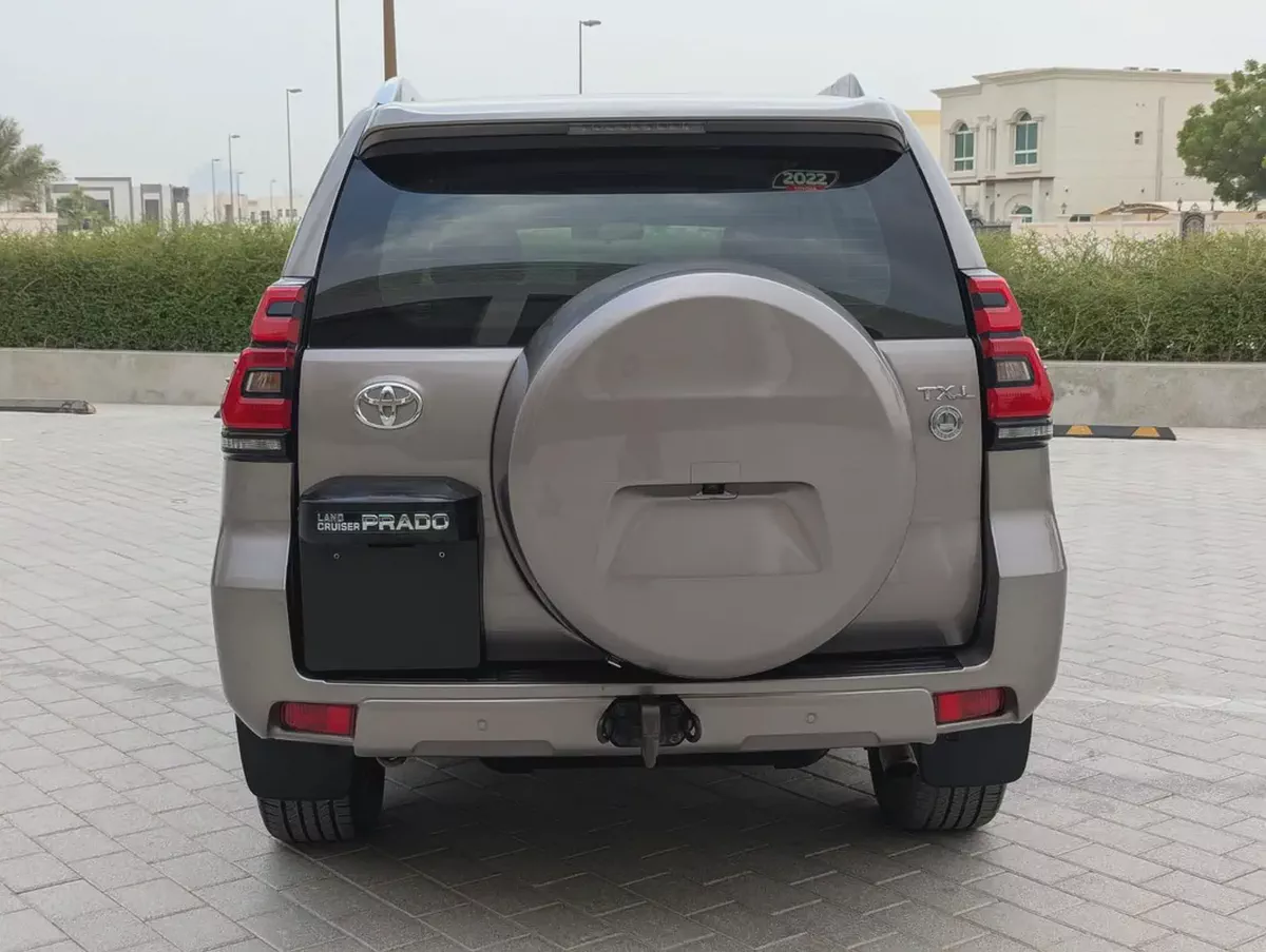 Toyota Prado 2022 TXL GCC Specs V6 4.0L Excellent Condition-5-5