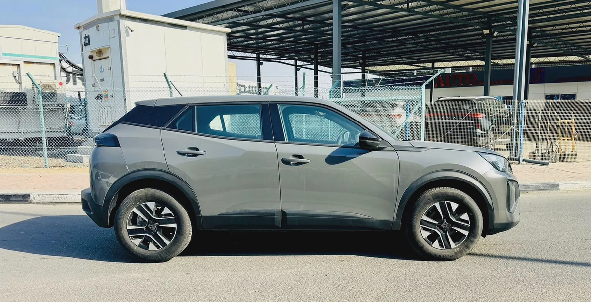 Peugeot 2008 1.2L Turbo GCC 2025 Brand New-7-7