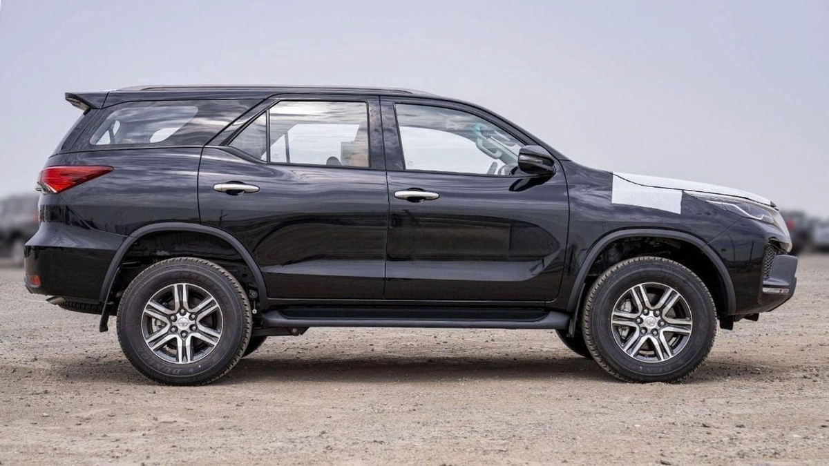 Toyota Fortuner EXR-4-0