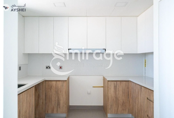 TOWNHOUSE FOR SALE IN NOYA 2, NOYA