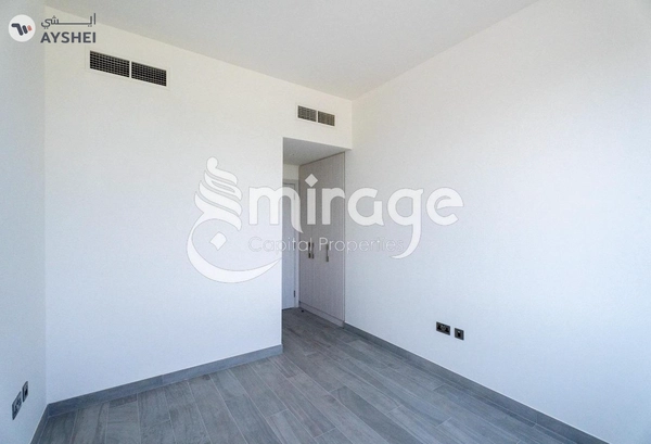 TOWNHOUSE FOR SALE IN NOYA 2, NOYA