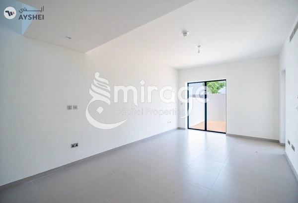 TOWNHOUSE FOR SALE IN NOYA 2, NOYA