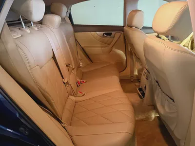 Infiniti QX70 V6 3.7 2017 Model GCC Specs With Partial service History In Perfect Condition-11