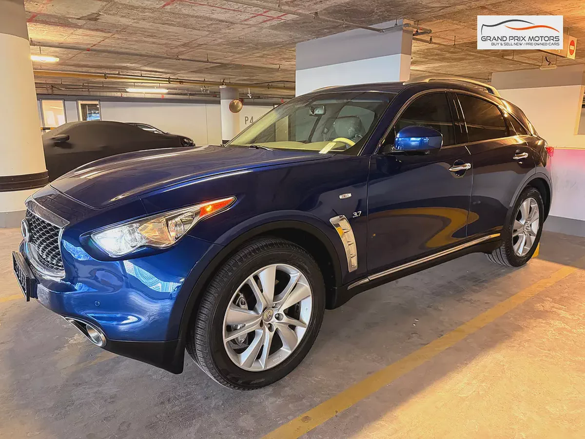 Infiniti QX70 V6 3.7 2017 Model GCC Specs With Partial service History In Perfect Condition