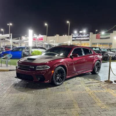 Buy Dodge Charger SRT8 2019 in Sharjah-3