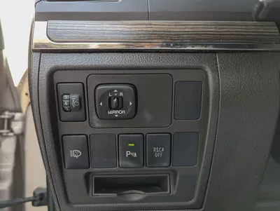 Toyota Land Cruiser 2011 GCC Facelifted To 2025 Premium Condition Daily Use Car Perfect For Family-13