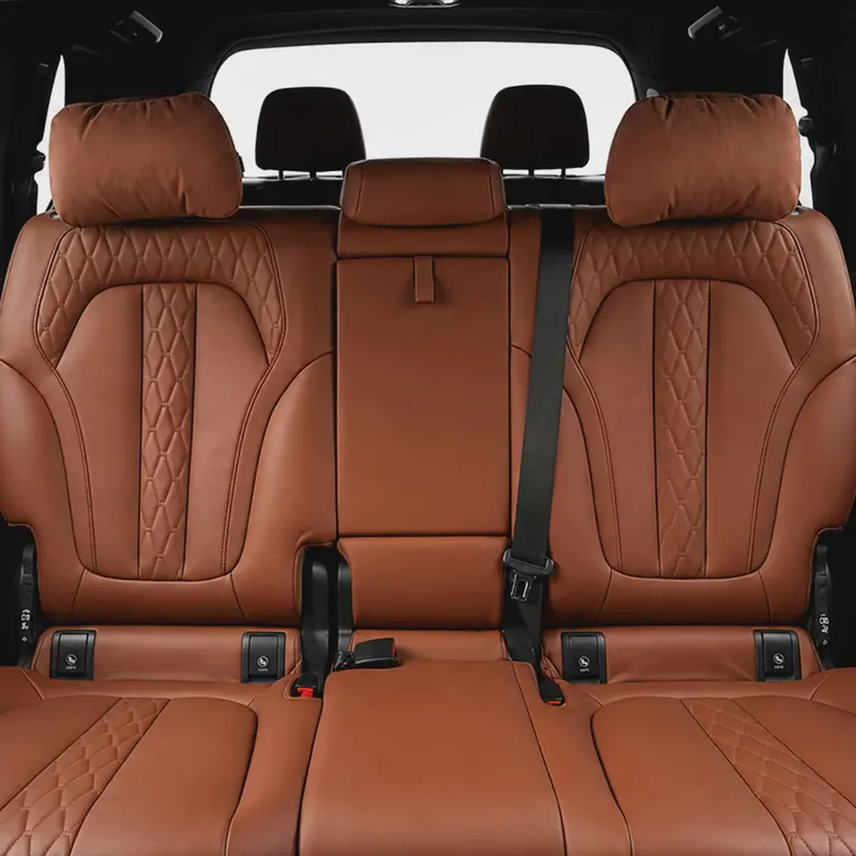 AED 5,557 P.M • 0% Downpayment • BMW X7 M50i • 1 Year Warranty-11-11